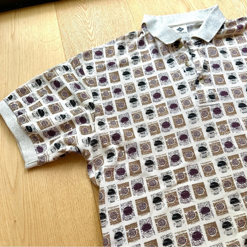 VINTAGE COLUMBIA SHORT SLEEVES GRAPHIC POLO - SIZE LARGE